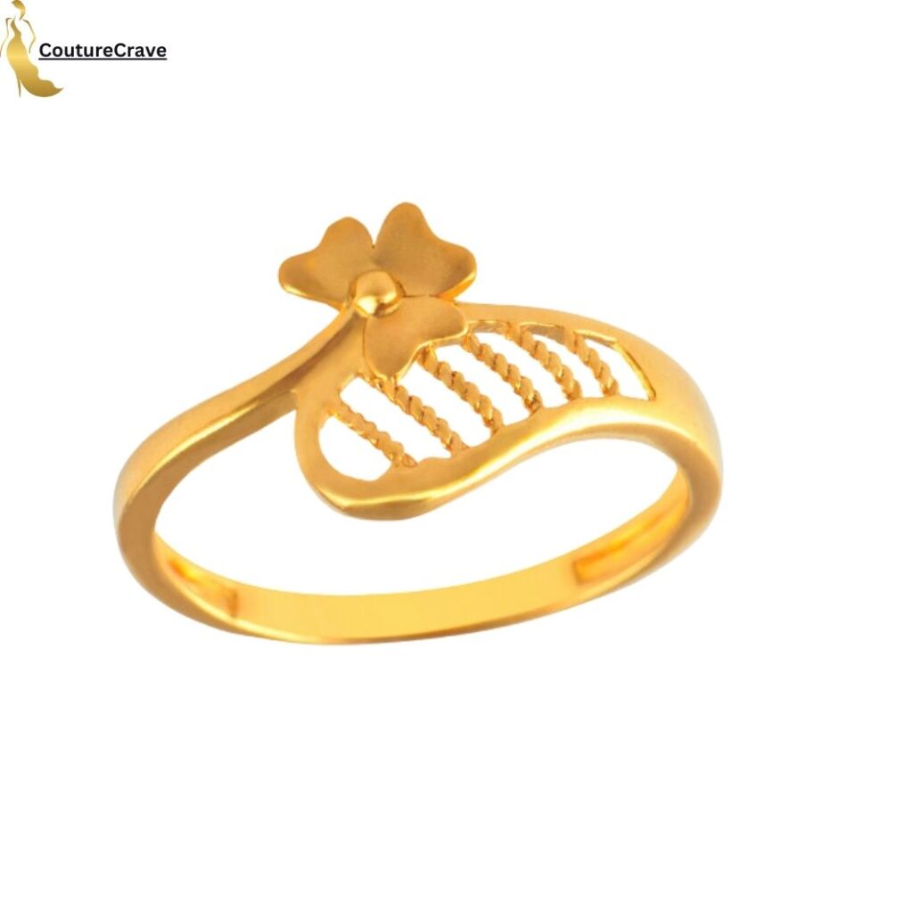 THE SHIMMERING OASIS LADIES GOLD RING